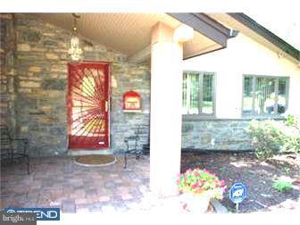 7728 Green Valley Road Cheltenham, PA 19095 - Photo 2 of 12 Exterior Front