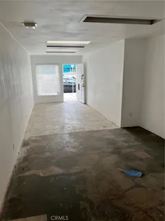 $1,100,000 | 2200 West Burbank Boulevard, Burbank, CA 91506
