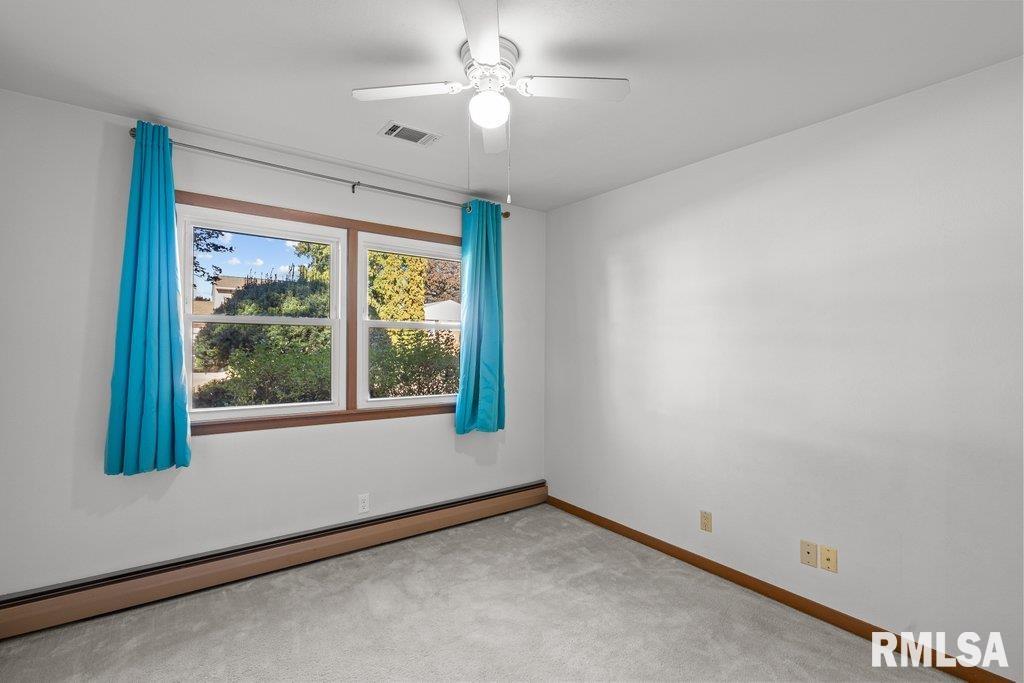 4718 20th Avenue Moline, IL 61265 - Photo 21 of 37