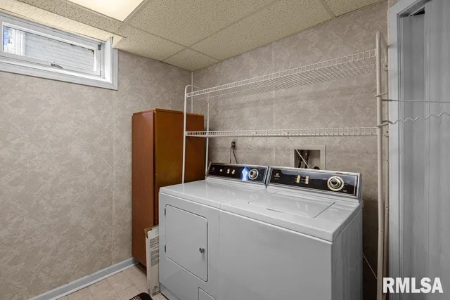 $279,900 | 4718 20th Avenue, Moline, IL 61265