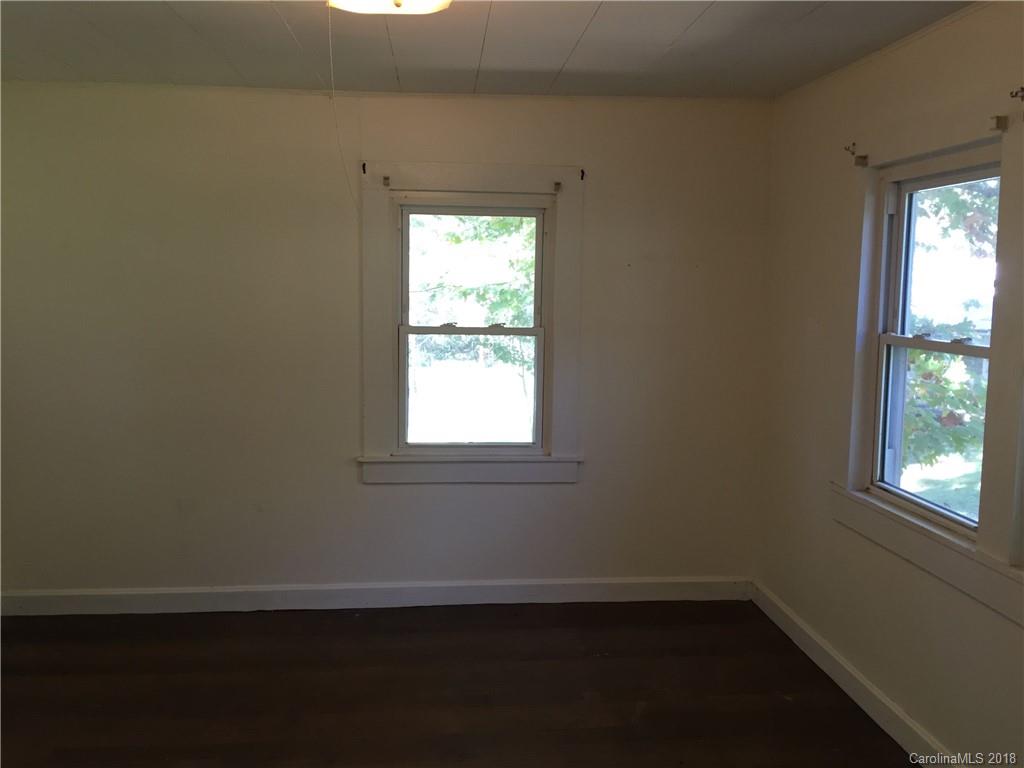 454 Bone Camp Road Marshall, NC 28753 - Photo 14 of 30 Gallery Image 14