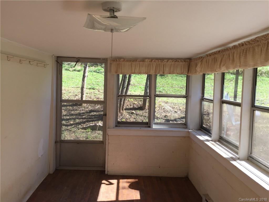 454 Bone Camp Road Marshall, NC 28753 - Photo 19 of 30 Gallery Image 19