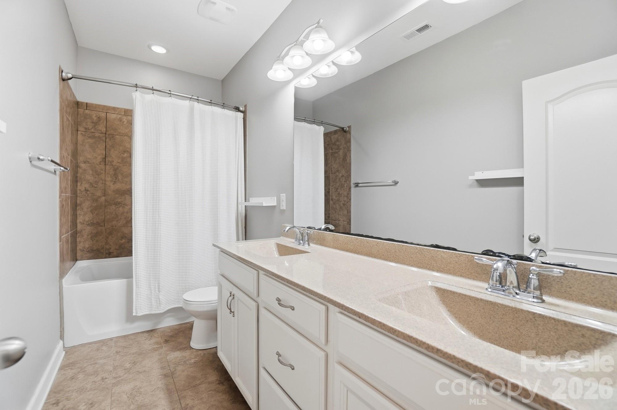 1385 Cilantro Court Tega Cay, SC 29708 - Photo 29 of 38
