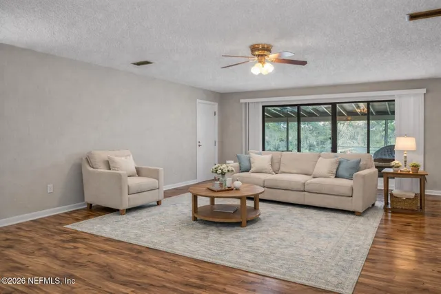 $400,000 | 135 Ashley Lake Drive, Melrose, FL 32666