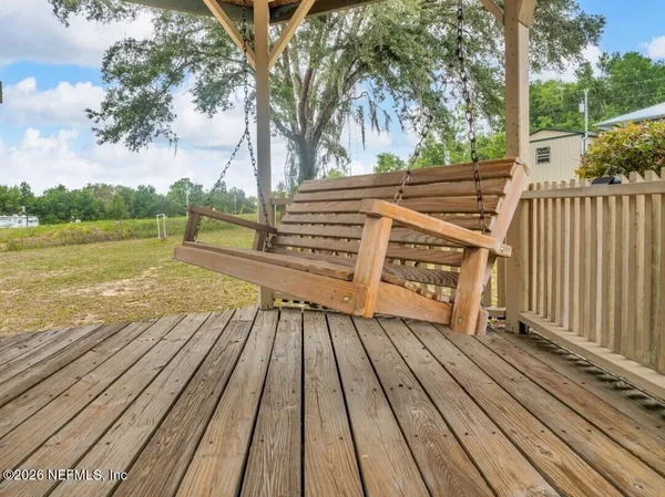 $395,000 | 135 Ashley Lake Drive, Melrose, FL 32666