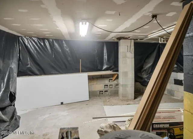 $400,000 | 135 Ashley Lake Drive, Melrose, FL 32666