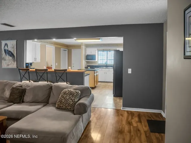 $400,000 | 135 Ashley Lake Drive, Melrose, FL 32666