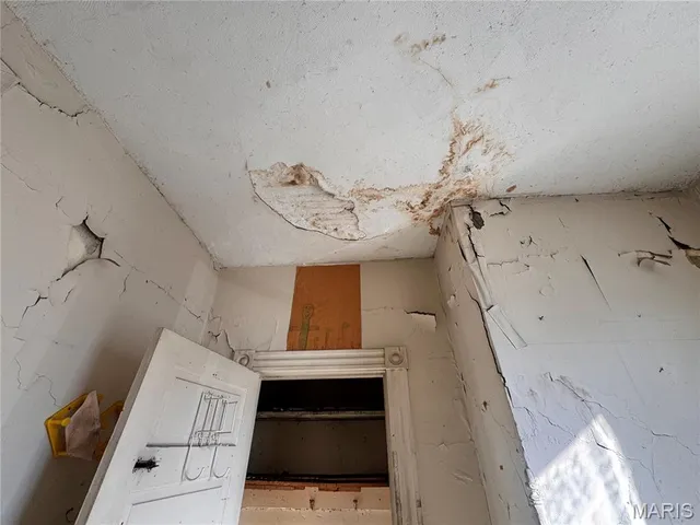 $69,000 | 753 Aubert Avenue, St. Louis, MO 63108