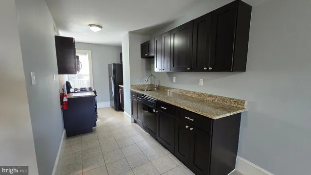 $1,325 | 64 Simpson Avenue, Unit A, Pitman, NJ 08071