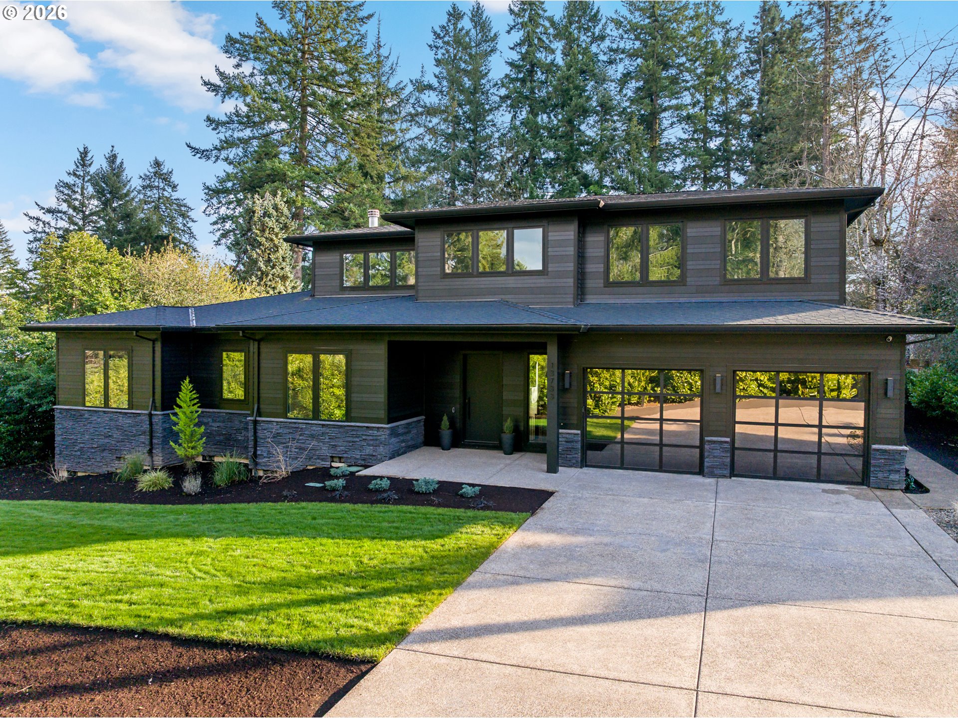 13733 Knaus Road Lake Oswego, OR 97034 - Photo 1 of 42 Gallery Image 1