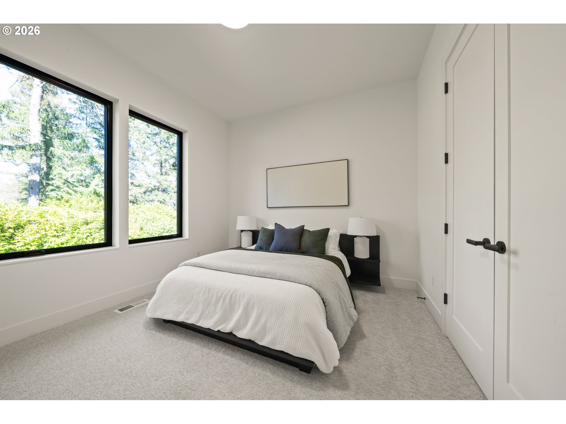13733 Knaus Road Lake Oswego, OR 97034 - Photo 25 of 42 Gallery Image 25
