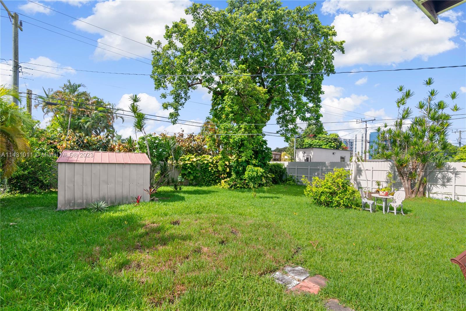 Hialeah Hialeah, FL 33012 - Photo 31 of 40 a garden view