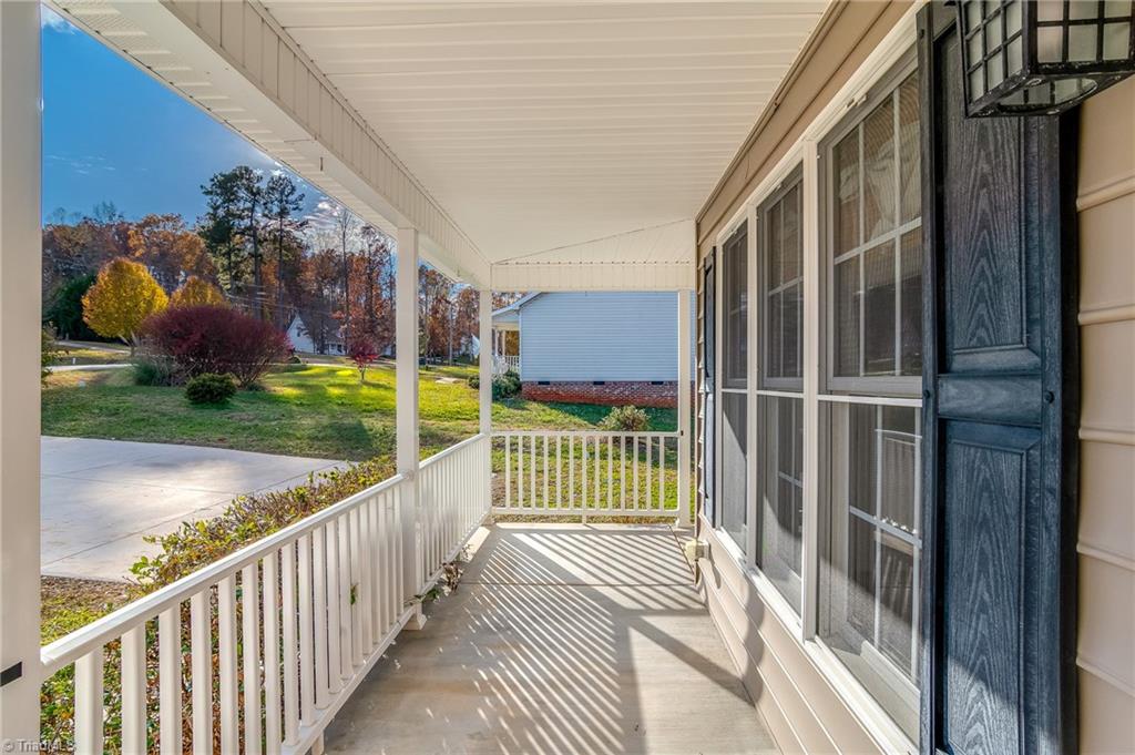 807 Raintree Court Randleman, NC 27317 - Photo 27 of 29 Gallery Image 27