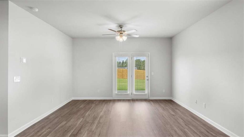 11990 Aukerman Way Hampton, GA 30228 - Photo 3 of 23