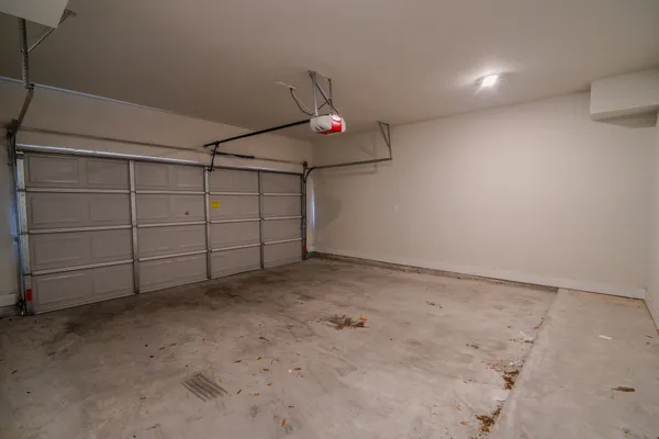 a view of a garage