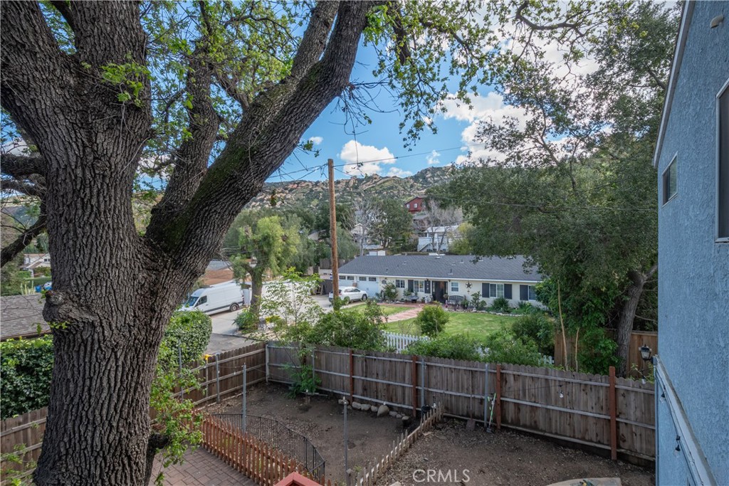 6143 Wisteria Street Simi Valley, CA 93063 - Photo 27 of 34