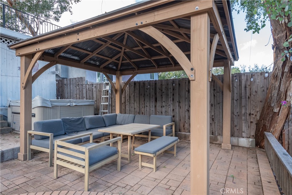6143 Wisteria Street Simi Valley, CA 93063 - Photo 28 of 34