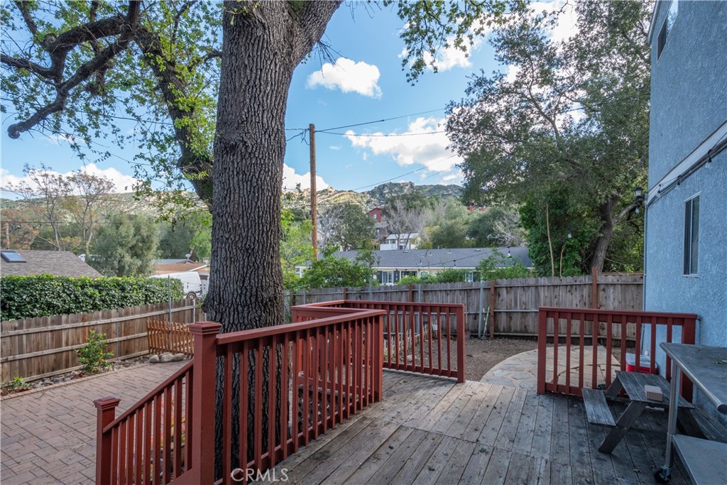6143 Wisteria Street Simi Valley, CA 93063 - Photo 31 of 34