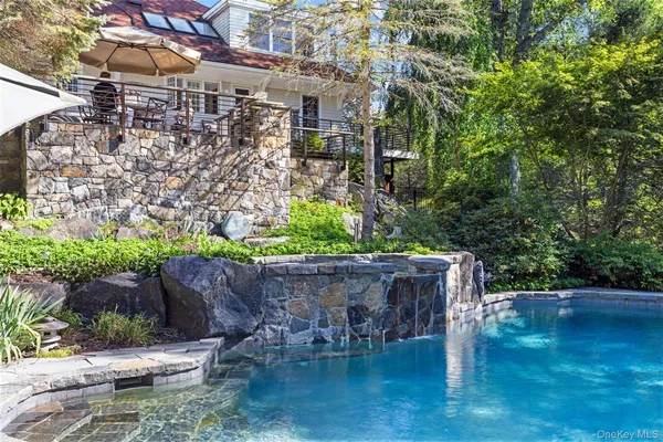 $3,150,000 | 12 Bishop Park Road, Pound Ridge, NY 10576