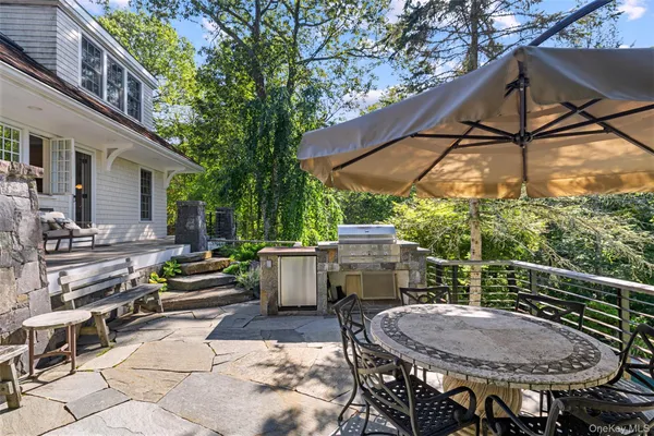 $2,995,000 | 12 Bishop Park Road, Pound Ridge, NY 10576
