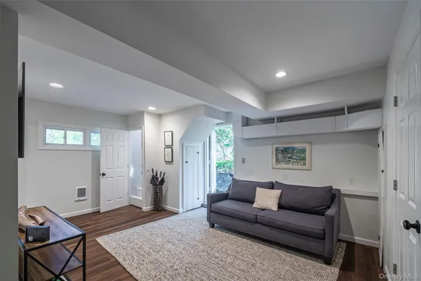 $2,995,000 | 12 Bishop Park Road, Pound Ridge, NY 10576