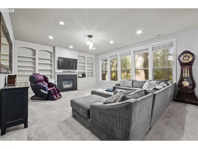 $839,000 | 22919 Southwest Cowlitz Drive, Tualatin, OR 97062