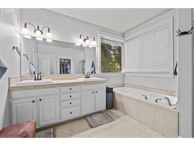 $839,000 | 22919 Southwest Cowlitz Drive, Tualatin, OR 97062