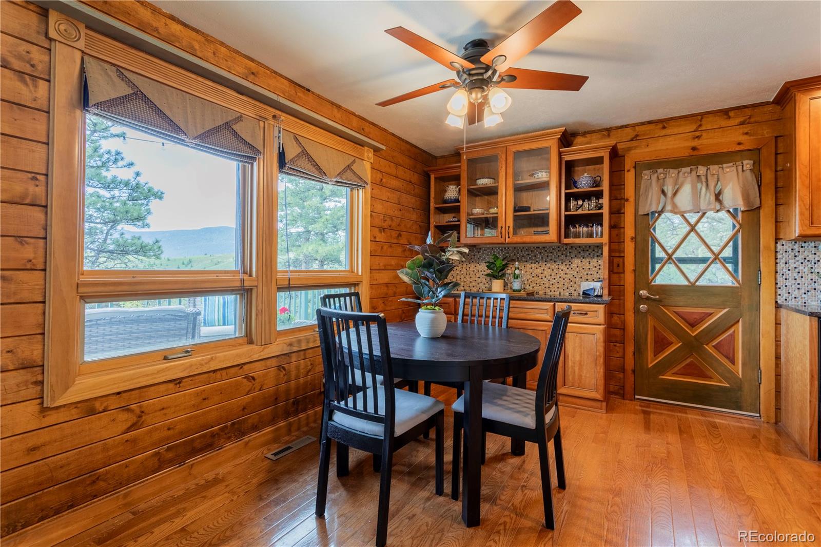 415 Mountain Meadows Road Boulder, CO 80302 - Photo 4 of 31 Gallery Image 4