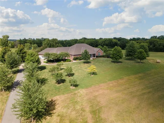 $3,000,000 | 15600 Northeast 124 Street, Kearney, MO 64060