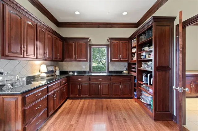 $2,000,000 | 15600 Northeast 124 Street, Kearney, MO 64060