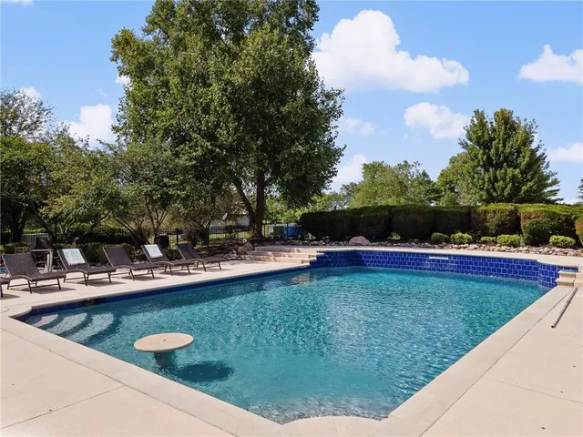 $2,000,000 | 15600 Northeast 124 Street, Kearney, MO 64060