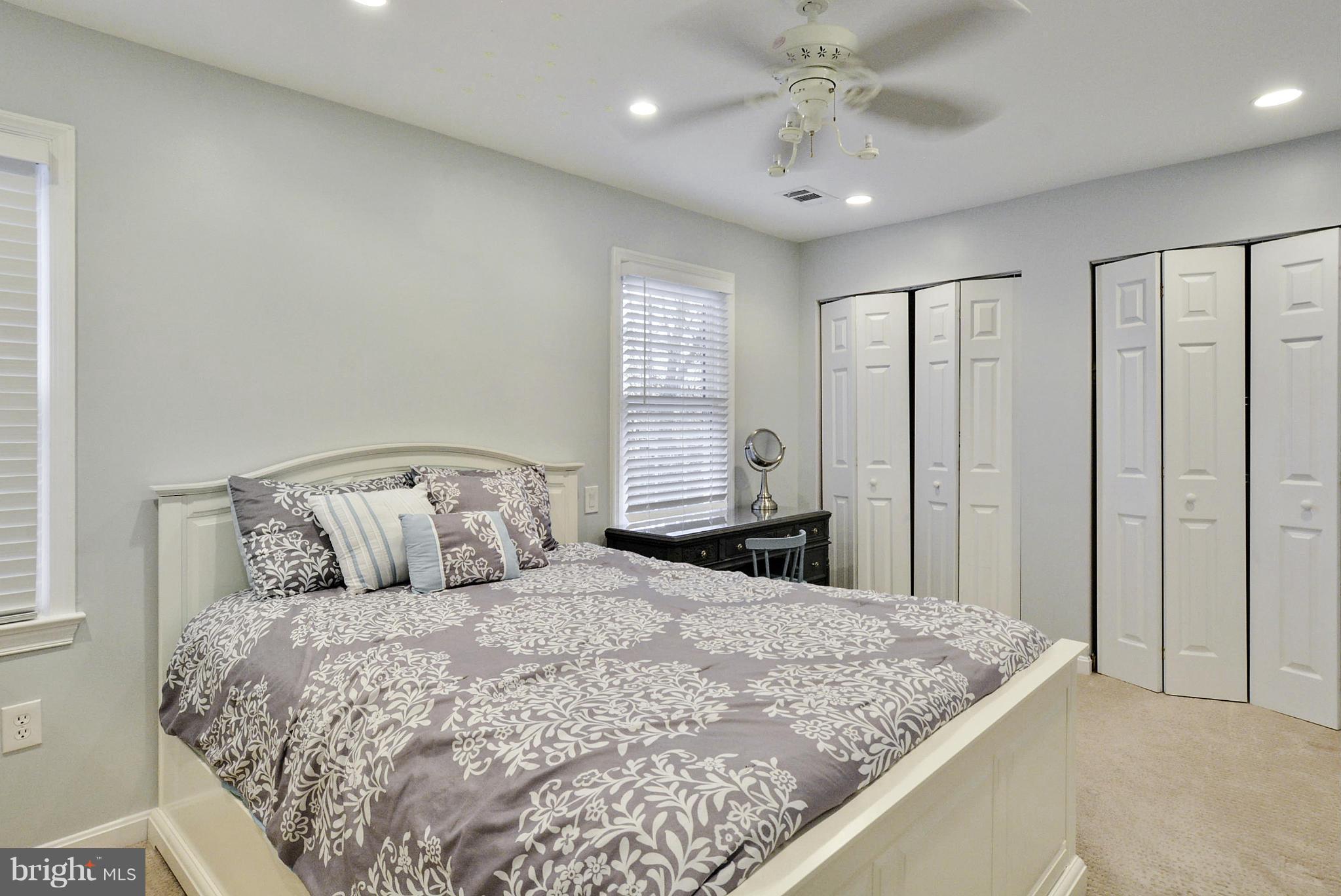 7802 Richfield Road Springfield, VA 22153 - Photo 15 of 30 Bedroom
