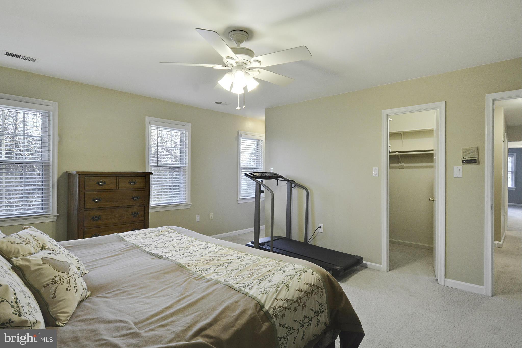7802 Richfield Road Springfield, VA 22153 - Photo 19 of 30 Bedroom (Master)