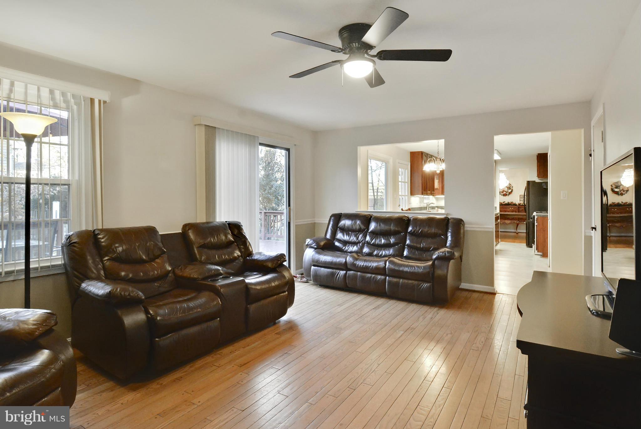 7802 Richfield Road Springfield, VA 22153 - Photo 21 of 30 Family Room
