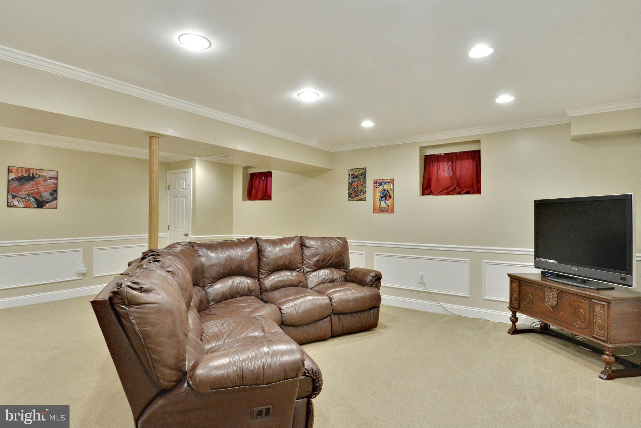 7802 Richfield Road Springfield, VA 22153 - Photo 23 of 30 Interior (General)