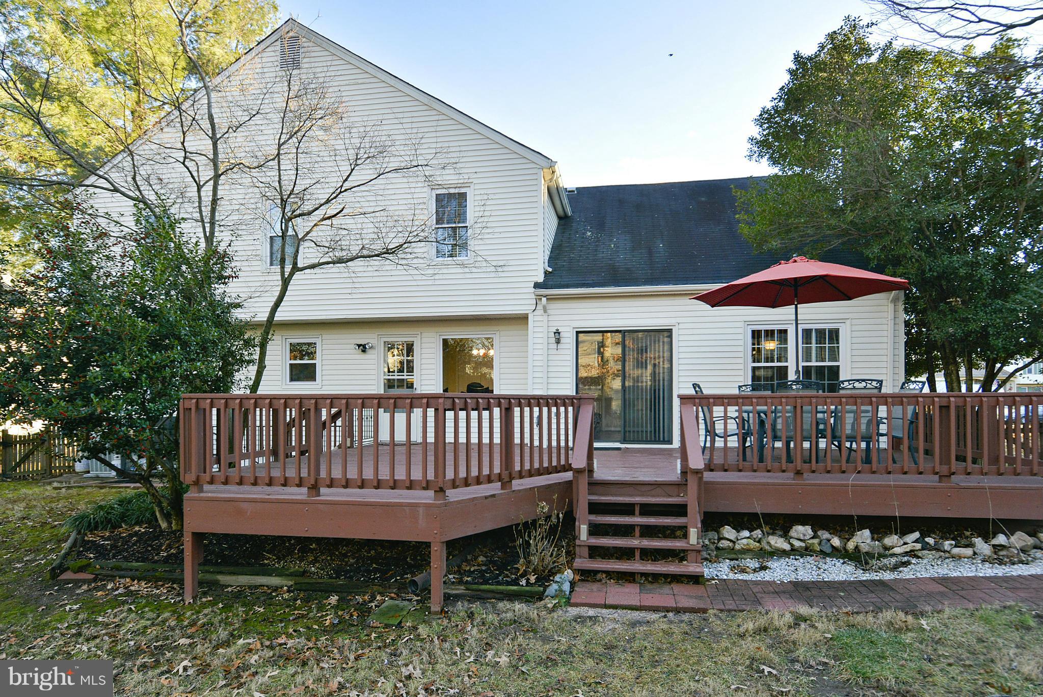 7802 Richfield Road Springfield, VA 22153 - Photo 27 of 30 Exterior (Rear)