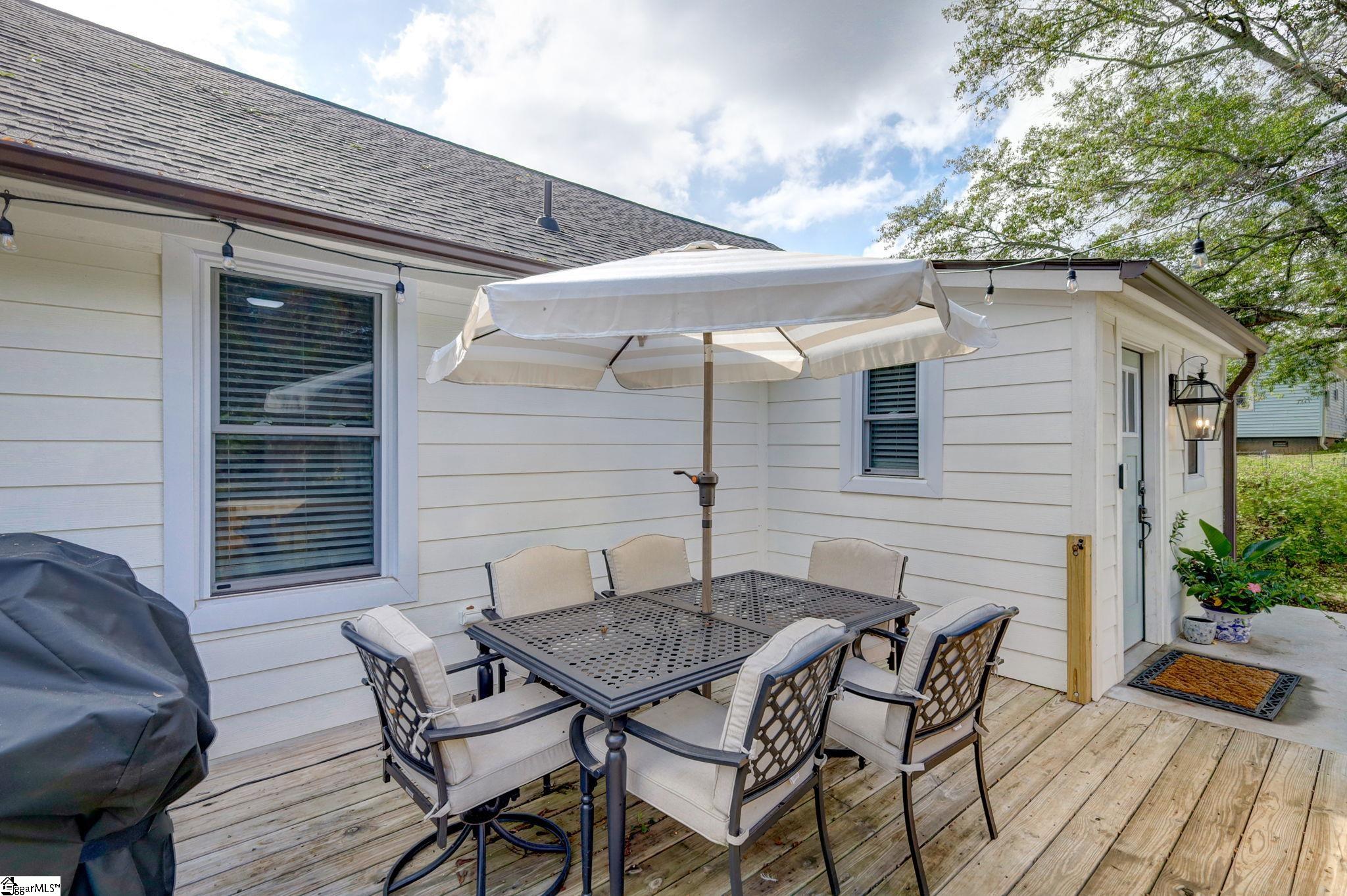122 Parkins Mill Road Greenville, SC 29607 - Photo 24 of 43