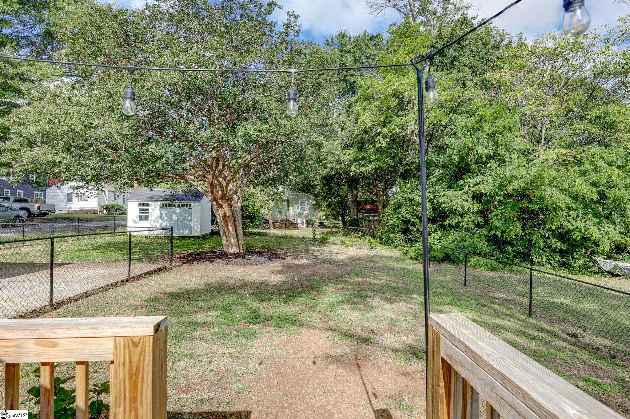 122 Parkins Mill Road Greenville, SC 29607 - Photo 26 of 43