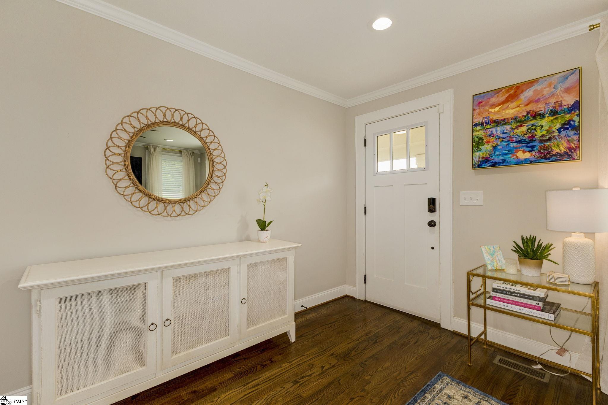 122 Parkins Mill Road Greenville, SC 29607 - Photo 5 of 43