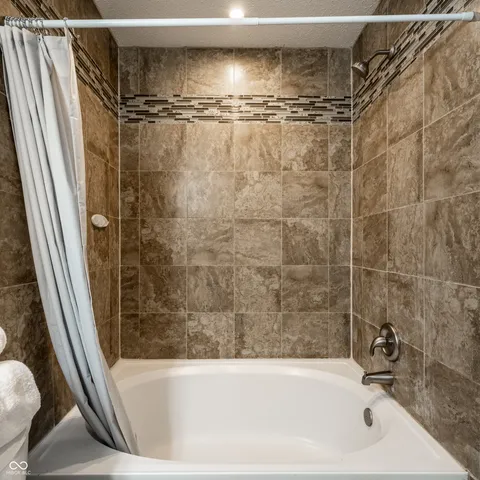 $5,987 | 11849 Wapiti Way, Noblesville, IN 46060