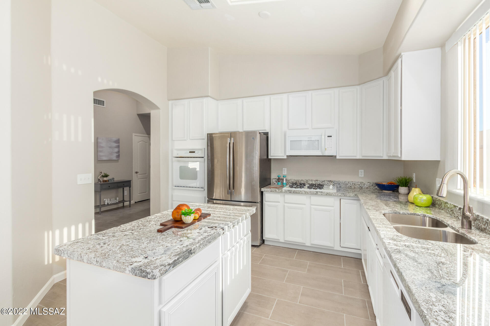 5285 Spring View Drive Tucson, AZ 85749 - Photo 10 of 28 Gallery Image 10