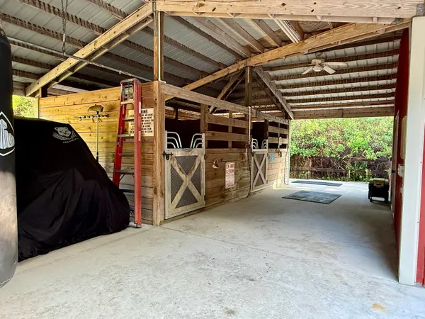 a view of walk in closet
