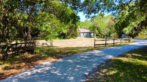 $2,690,000 | 18122 Burr Oak Place, Jupiter, FL 33478