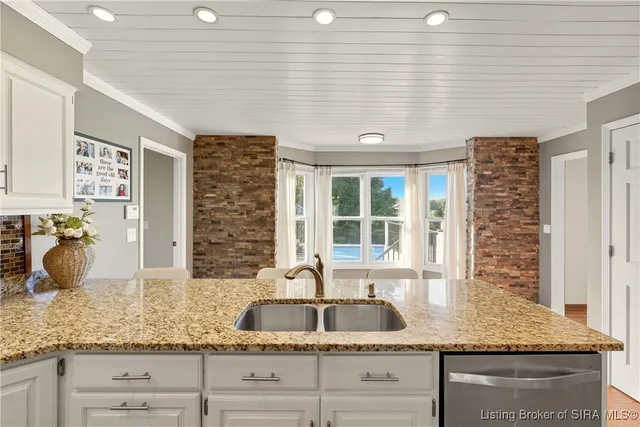 $620,000 | 6903 Scottsville Navilleton Road, Floyds Knobs, IN 47119