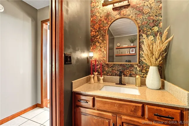 $620,000 | 6903 Scottsville Navilleton Road, Floyds Knobs, IN 47119