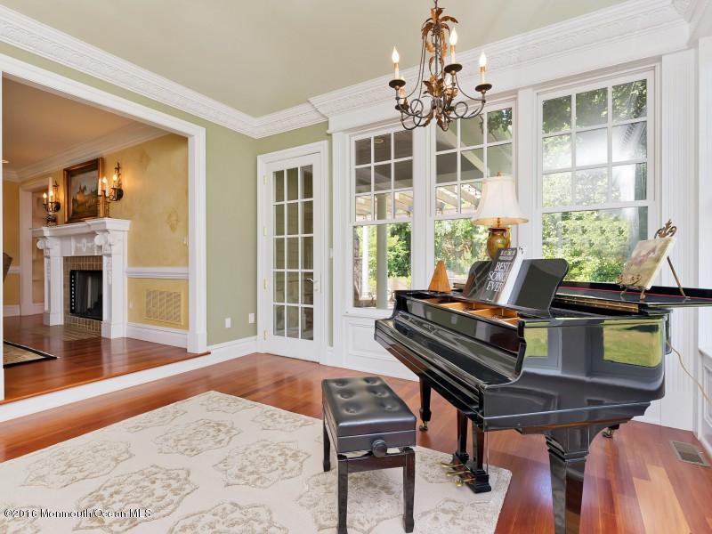 4 Concord Court Colts Neck, NJ 07722 - Photo 24 of 52 011-204705-IMG_6470_4331617