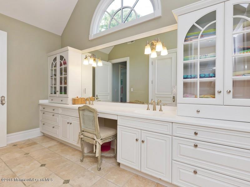 4 Concord Court Colts Neck, NJ 07722 - Photo 33 of 52 038-204705-IMG_6546_4331810