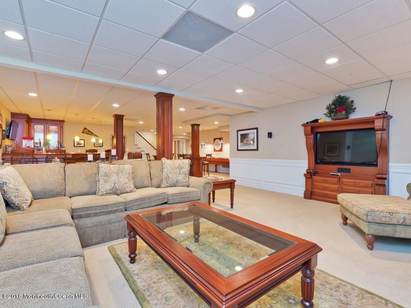 4 Concord Court Colts Neck, NJ 07722 - Photo 38 of 52 044-204705-IMG_6527_4331790