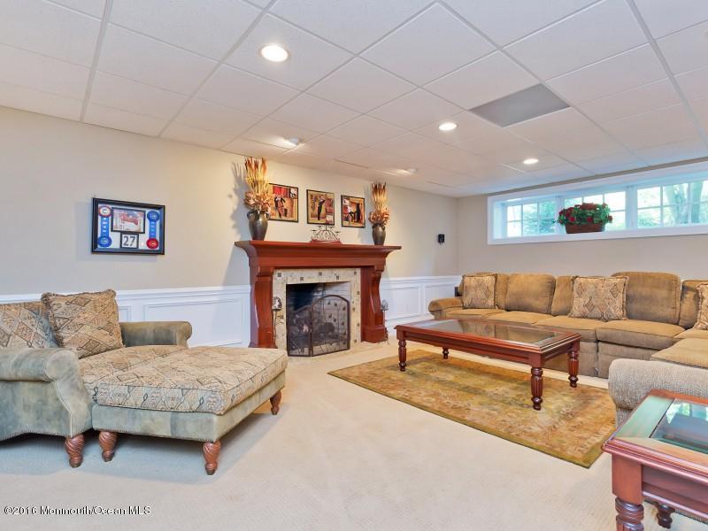 4 Concord Court Colts Neck, NJ 07722 - Photo 39 of 52 043-204705-IMG_6525_4331784