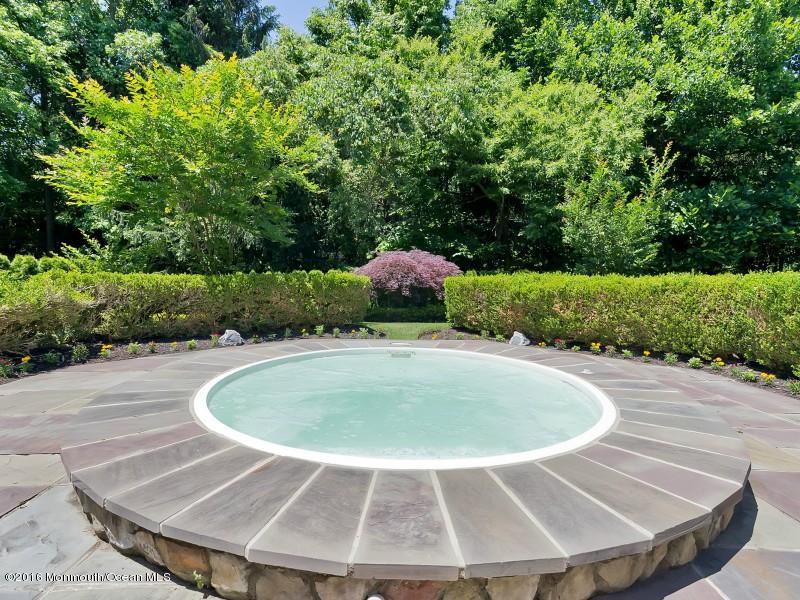 4 Concord Court Colts Neck, NJ 07722 - Photo 48 of 52 055-204705-IMG_5286_4293952